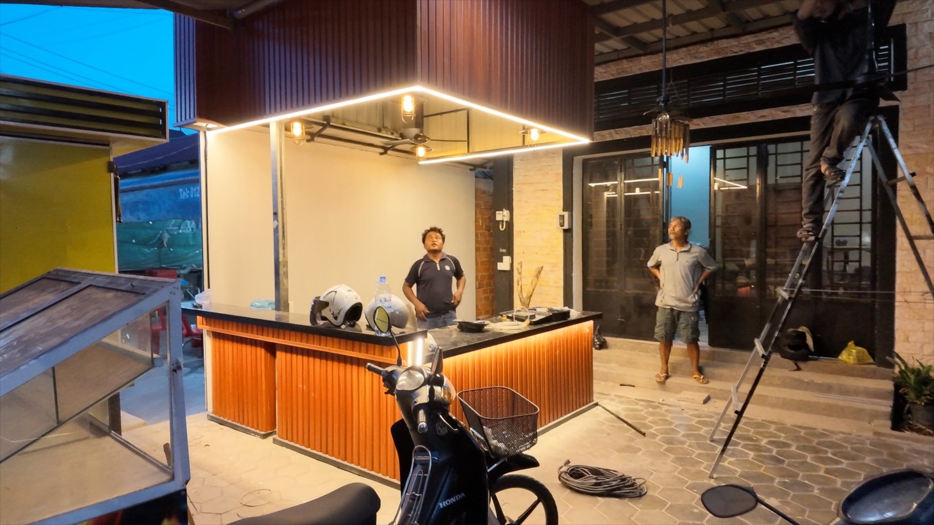 Easy Easy Eatery — counter at dusk